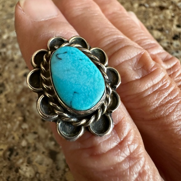 Silver turquoise ring. Size 5. Source Unknown - Picture 7 of 9